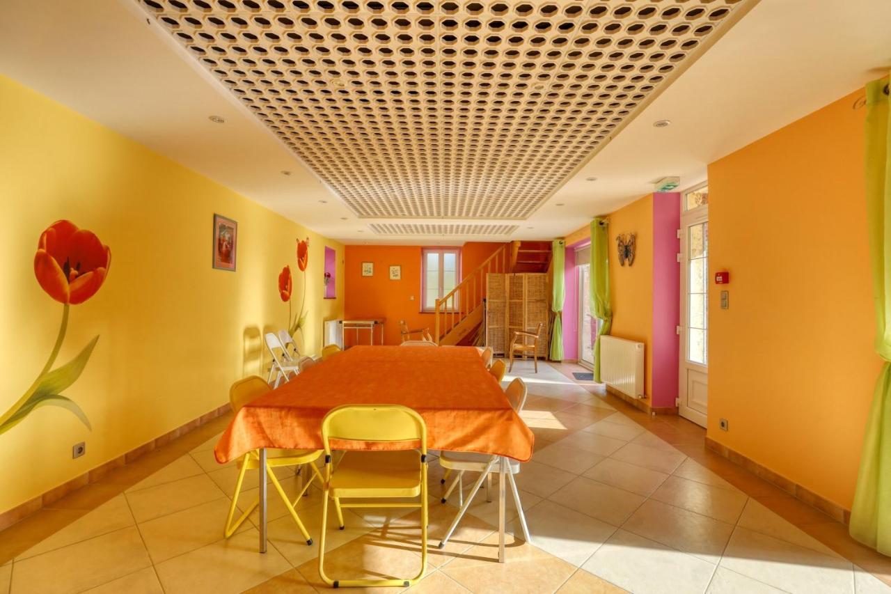 Maison Spacieuse Avec Jardin Pres De Le Bouffay Commes Exterior photo