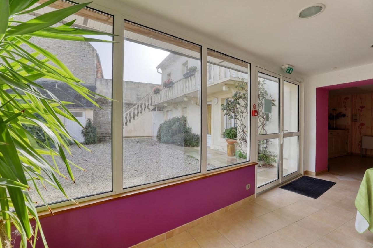 Maison Spacieuse Avec Jardin Pres De Le Bouffay Commes Exterior photo